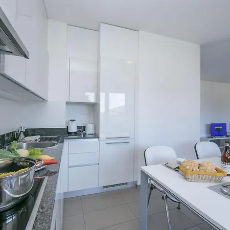 Mola Giglio Apartment Lugano